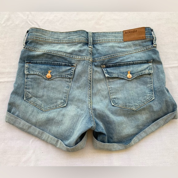 H&M Women Denim Shorts - Picture 6 of 7
